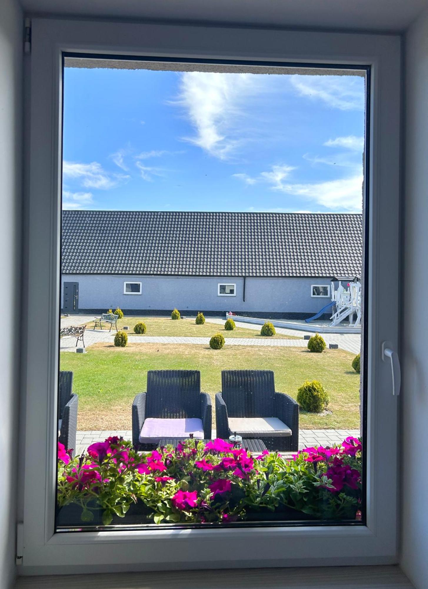 Apartamenty Golf Dyndeby Neksø Eksteriør billede