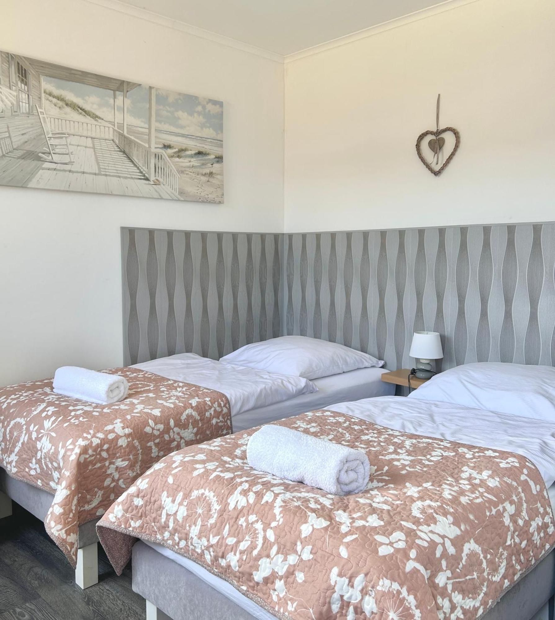 Apartamenty Golf Dyndeby Neksø Eksteriør billede
